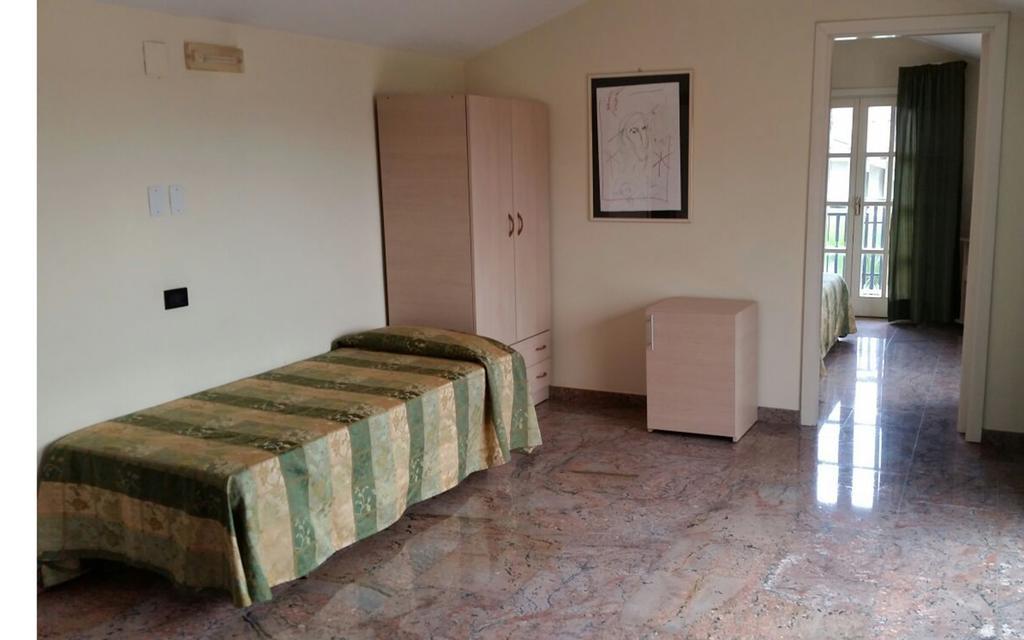 Hotel Borgo Verde CTA Exterior photo